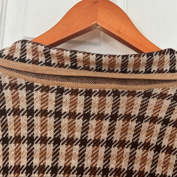 LOFT Brown and Black Plaid Cardigan - Picture 5 of 7